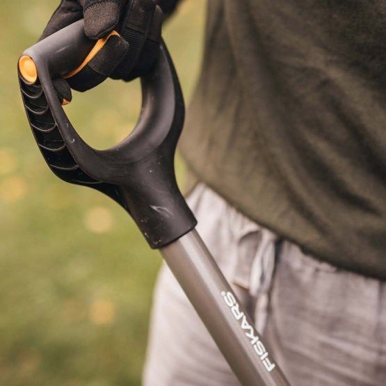 Лопата совкова Fiskars Ergonomic (1066712) 1066712 фото